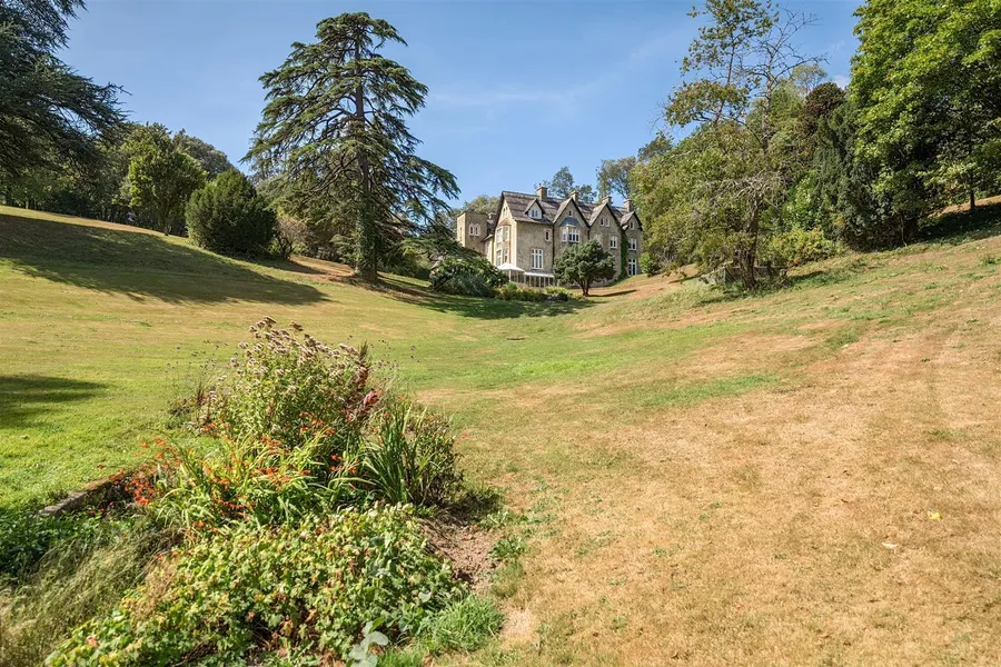 Property Image 18
