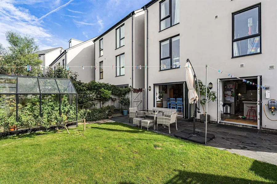 Property Image 29