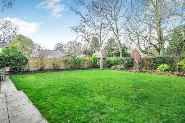 Church Road, Aspley Heath, MK17 photo 11
