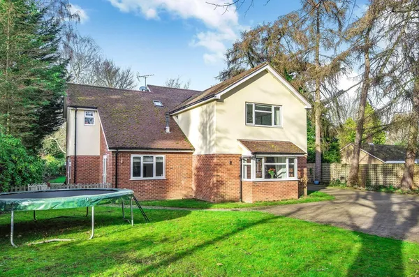 Church Road, Aspley Heath, MK17 photo 12