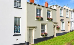 Parson Street, Teignmouth, Devon, TQ14 photo