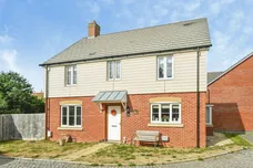 Queens Close, Watchfield, SWINDON