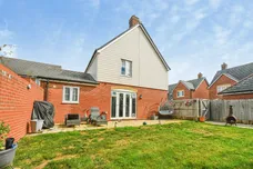Queens Close, Watchfield, SWINDON