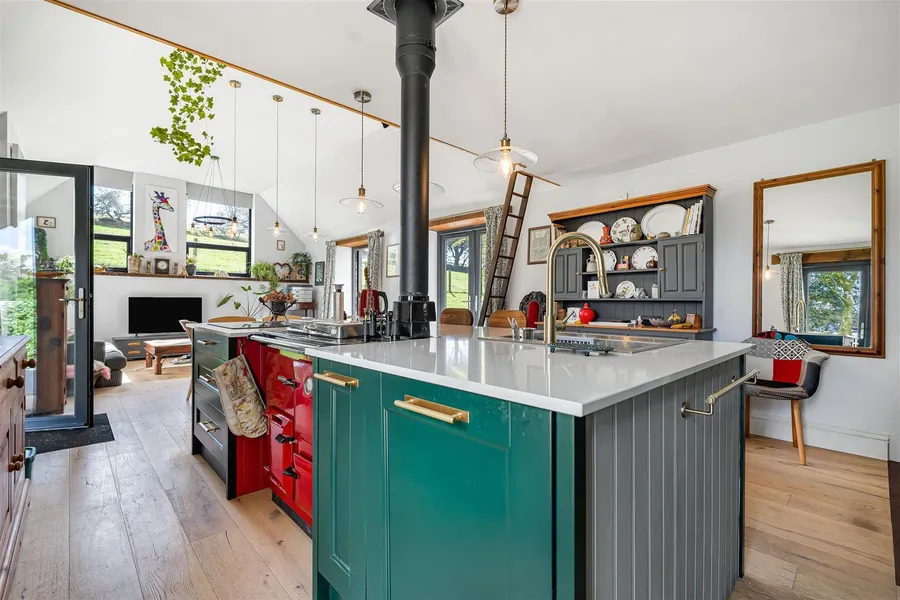 Property Image 40