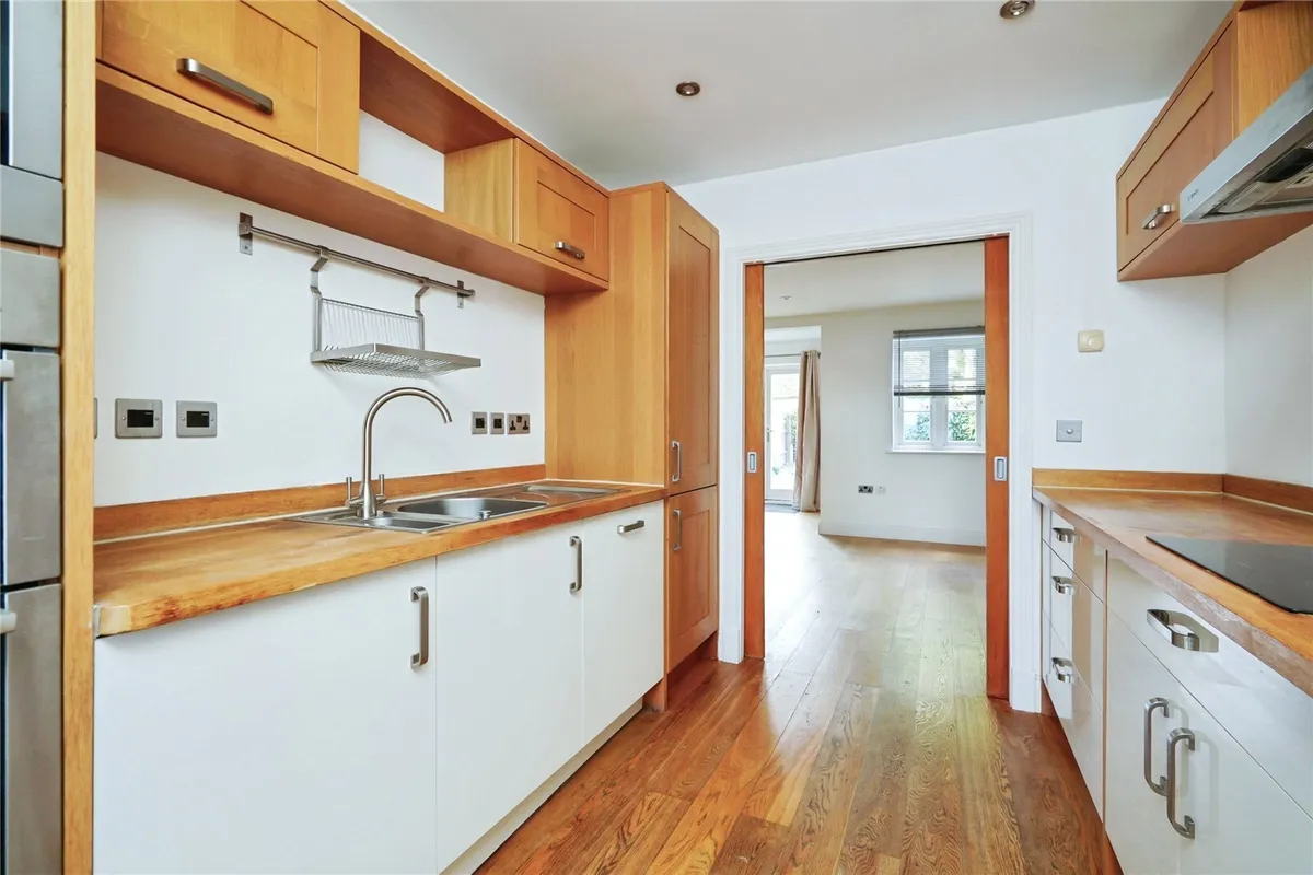 Burford Hill Mews, Burford, Oxfordshire, OX18