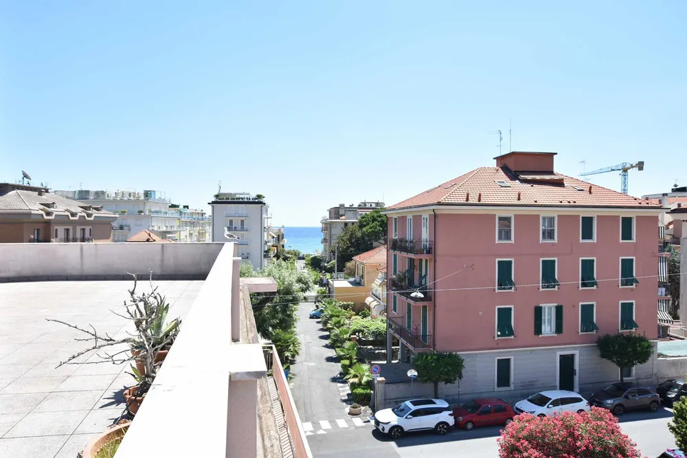 Via Leonardo da Vinci, Alassio, Liguria