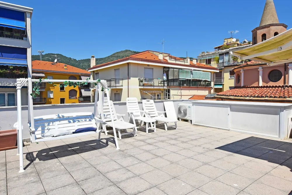 Via Leonardo da Vinci, Alassio, Liguria