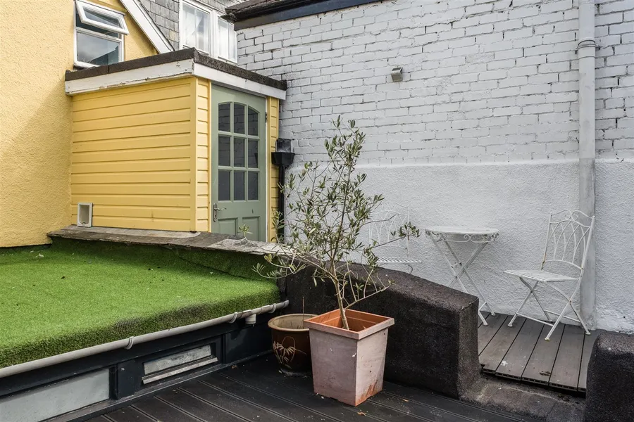Property Image 12