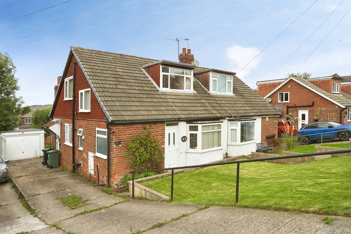 Banksfield Avenue, Yeadon, Leeds