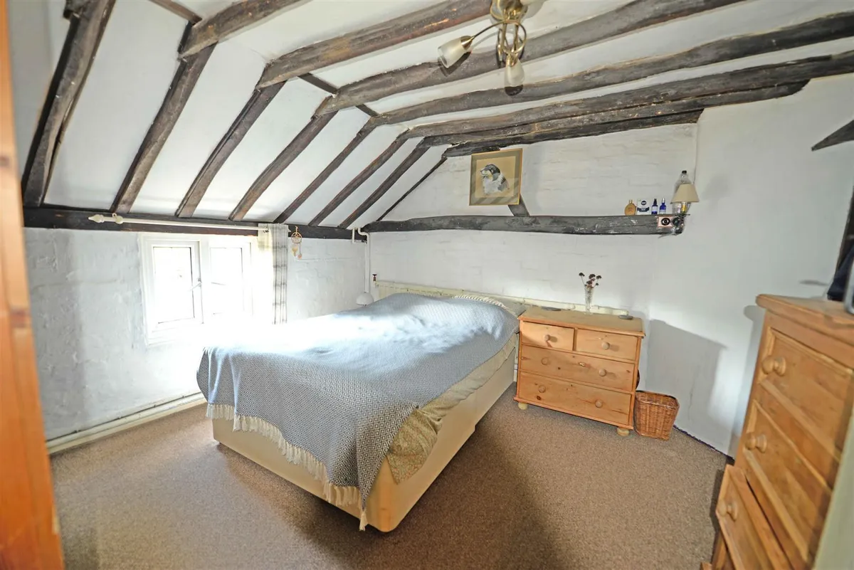 New Price - Shipley, West Sussex