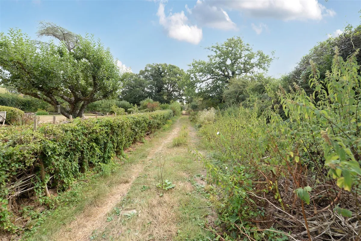 New Price - Shipley, West Sussex