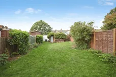 Princes Avenue, Watford