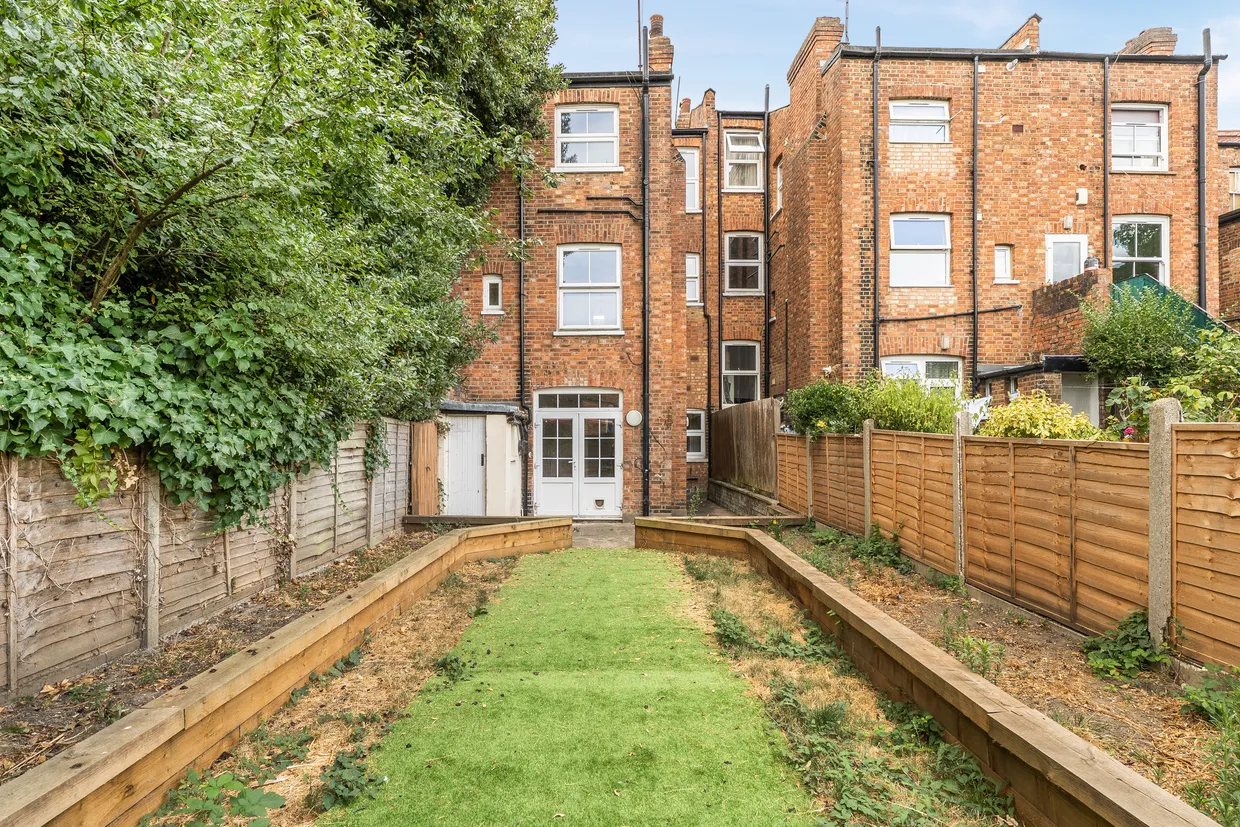 Rathcoole Gardens, London, N8 photo 9