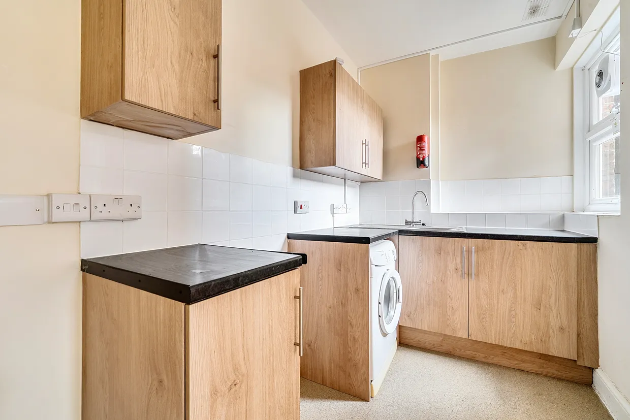 Rathcoole Gardens, London, N8 photo 10