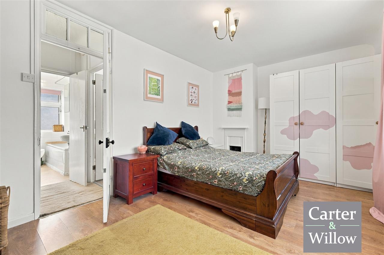 Hewett Road, Dagenham, Essex Image 10
