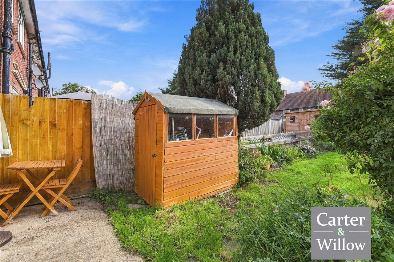 Hewett Road, Dagenham, Essex Image 17