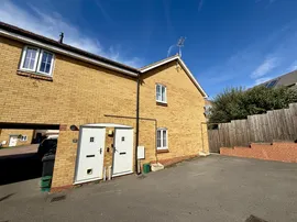 Lily Close, Burton Latimer, Kettering photo