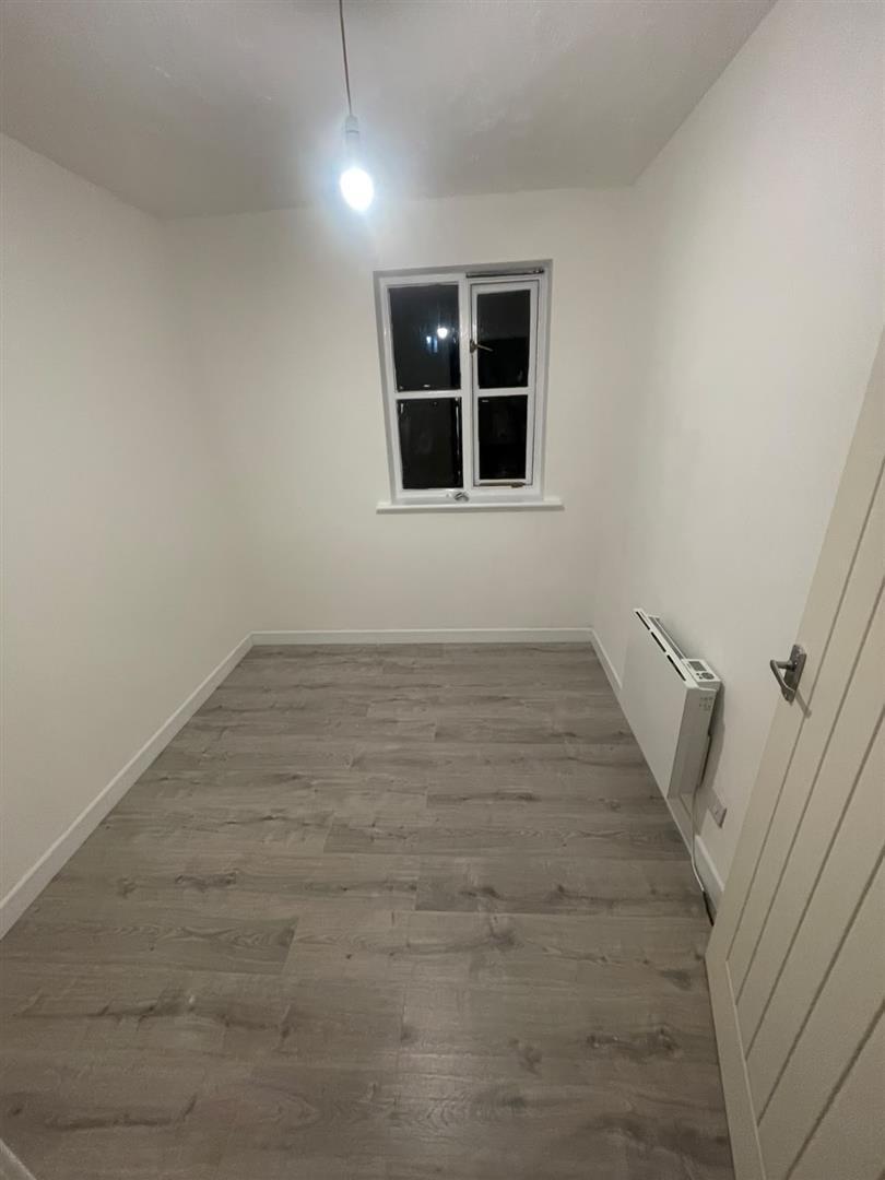 Somerset Gardens, Creighton Road, London Image 7