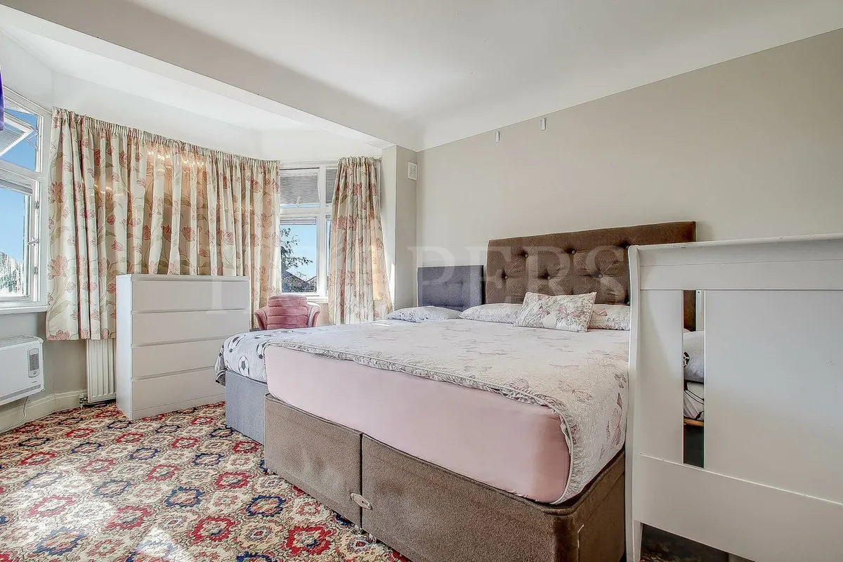 Vincent Gardens, London, NW2