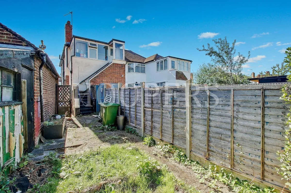 Vincent Gardens, London, NW2