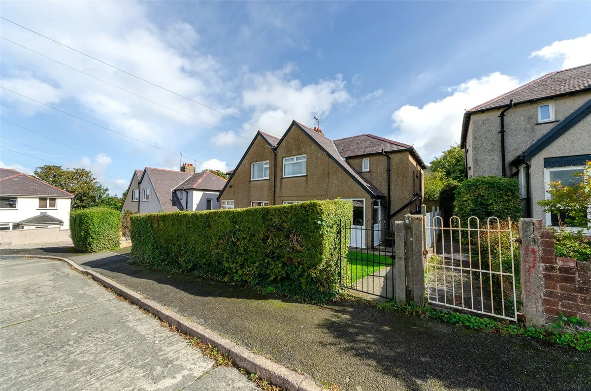 Maes Alltwen, Dwygyfylchi, Penmaenmawr, Conwy, LL34