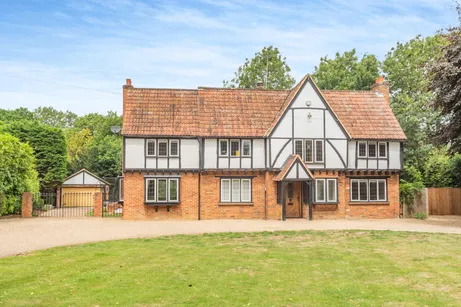Hawthorn Hill, Warfield, RG42