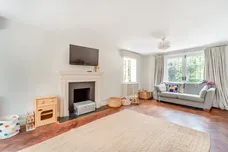 Hawthorn Hill, Warfield, RG42 photo 6