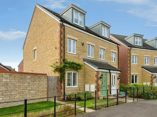 Griffin Walk, Chippenhamphoto