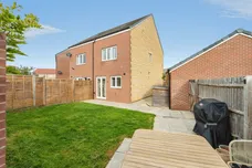 Griffin Walk, Chippenham