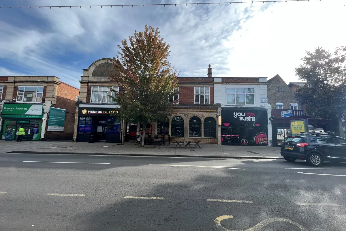 High Street, NEW MALDEN