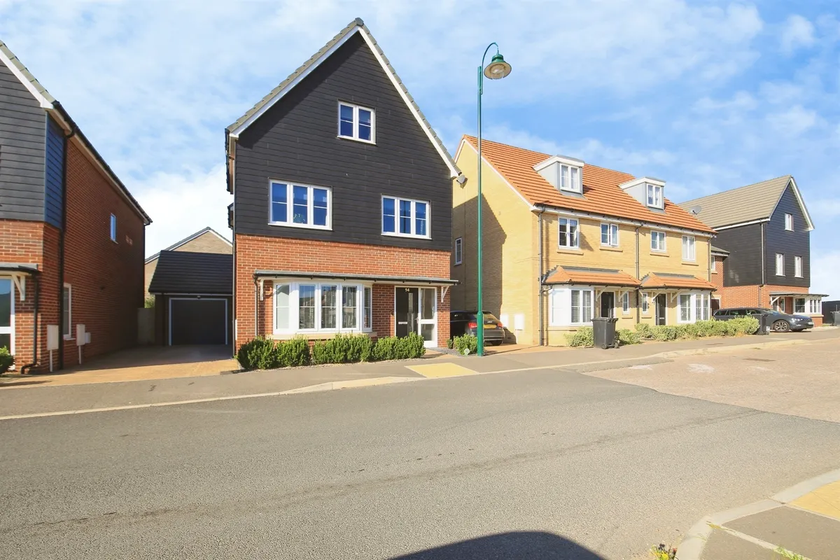 Jones Hill, Hampton Heights, Peterborough