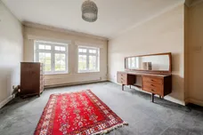 Hollycombe, Englefield Green, TW20 photo 11
