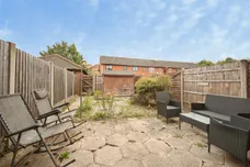 Avern Close, Tipton