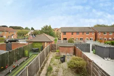 Avern Close, Tipton
