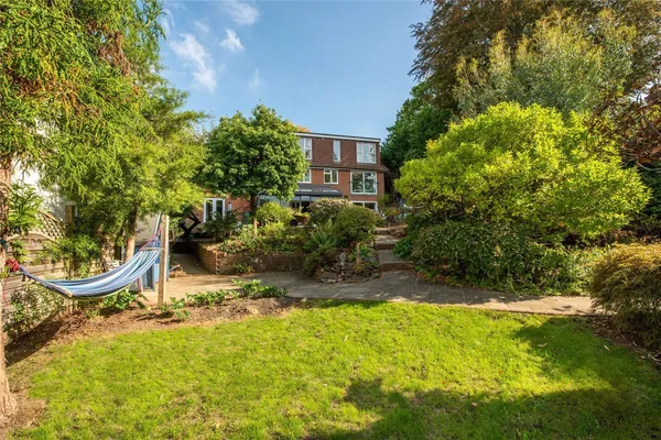 Tower Hill, Dorking, RH4 photo 5