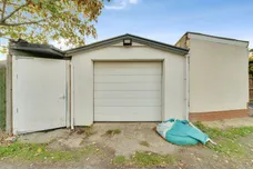 Acacia Road, Bedford