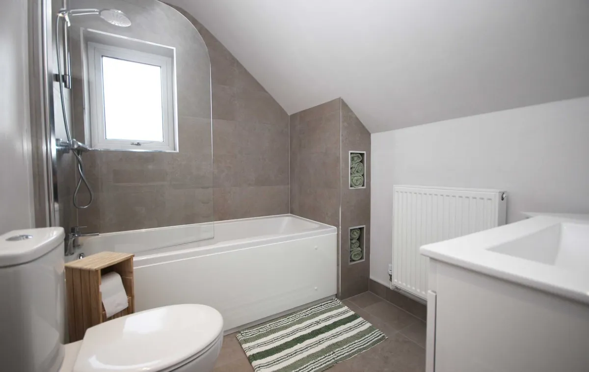 Maes Dolfor, Llanfairfechan, Conwy, LL33