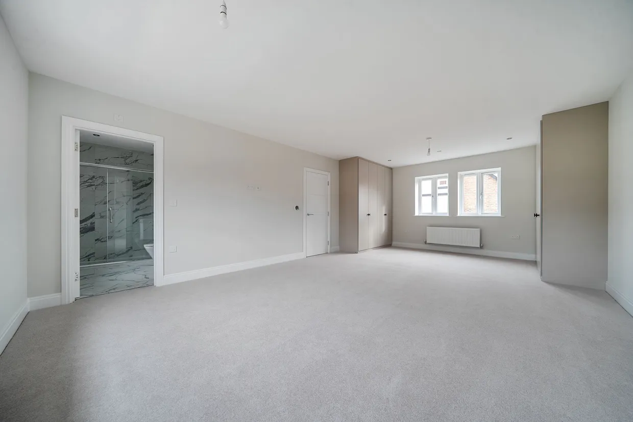 Folders Lane, Burgess Hill, RH15 photo 11
