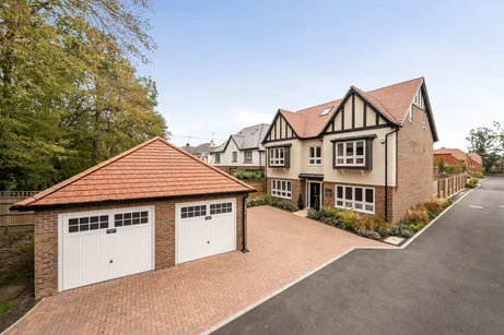 Folders Lane, Burgess Hill, RH15