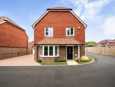 Folders Lane, Burgess Hill, RH15
