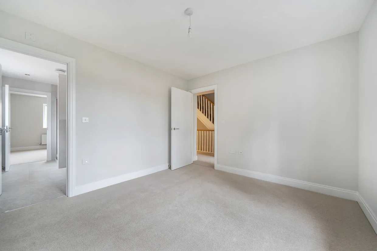 Folders Lane, Burgess Hill, RH15 photo 11
