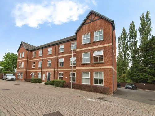 Popham Close, Tivertonphoto