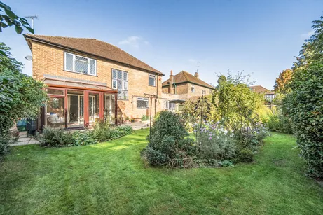 Kerves Lane, Horsham, RH13