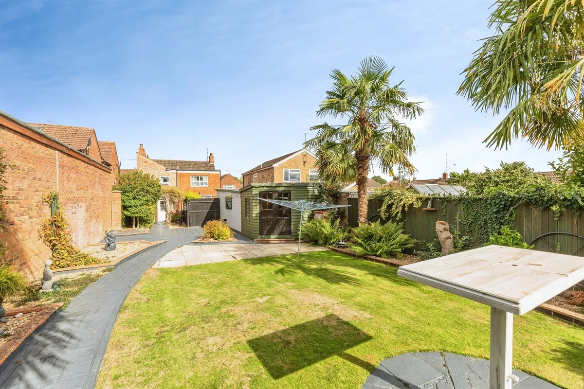 Millers Close, Finedon, Wellingborough