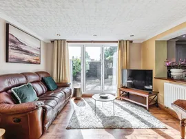 Millers Close, Finedon, Wellingborough thumb 3