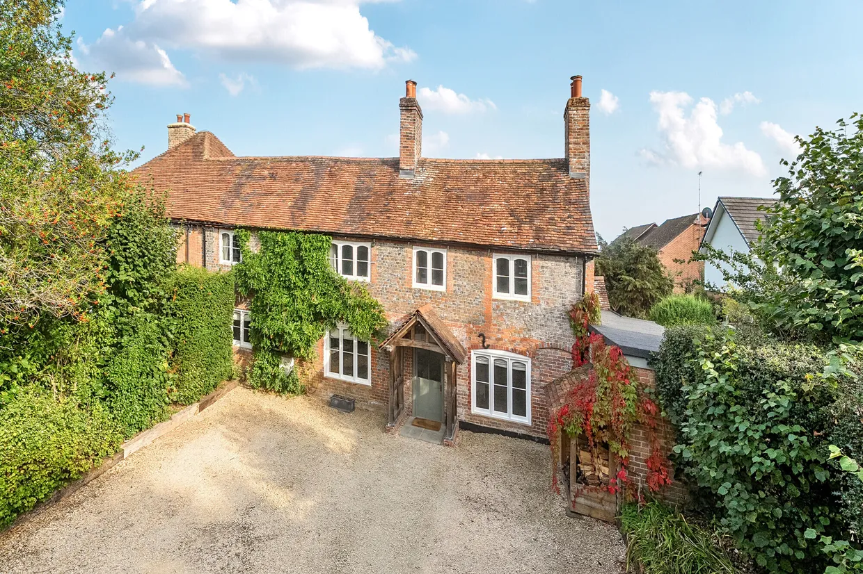Bath Road, Newbury, RG14 photo 23