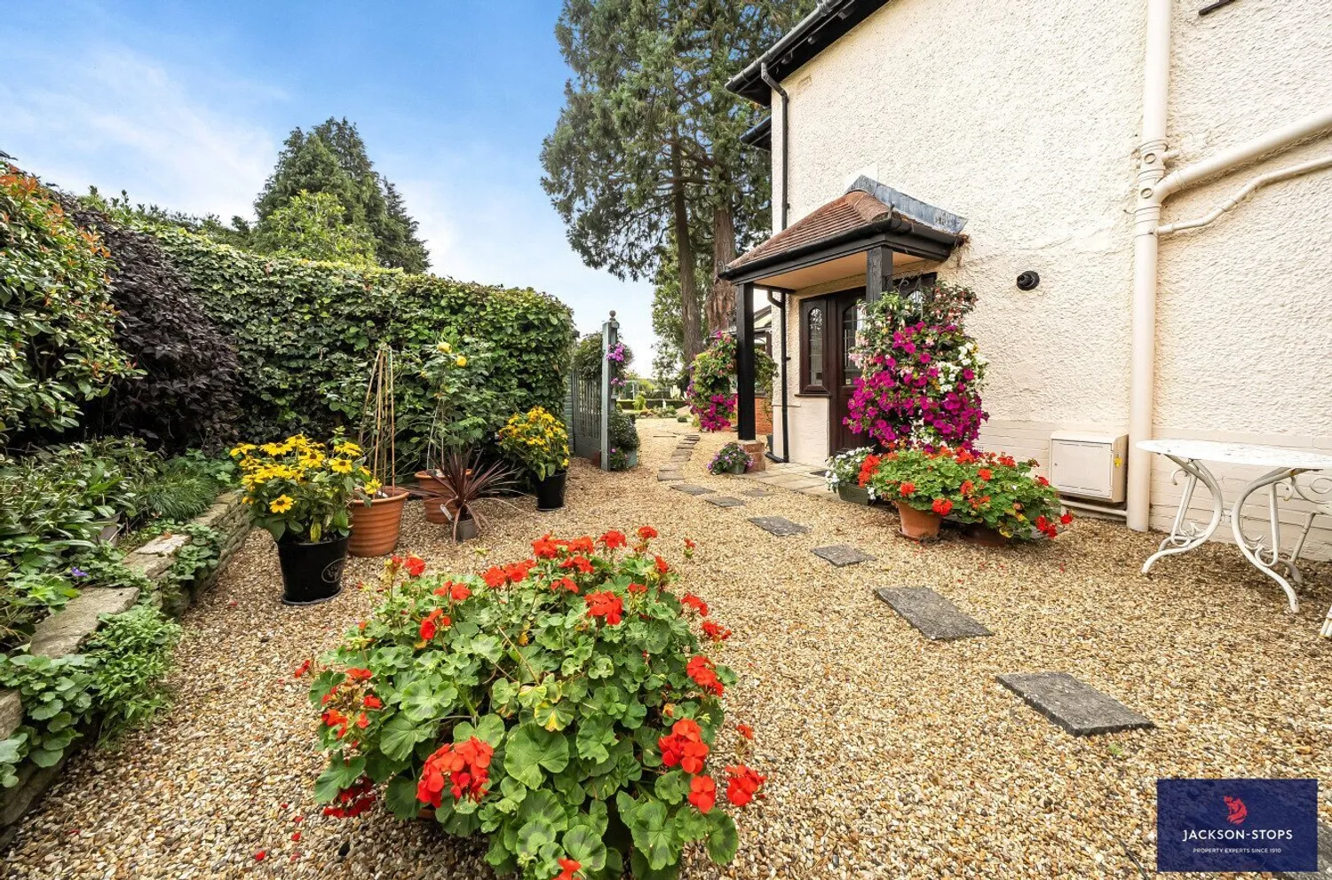 Watling Street, Little Brickhill, MK17 photo 25