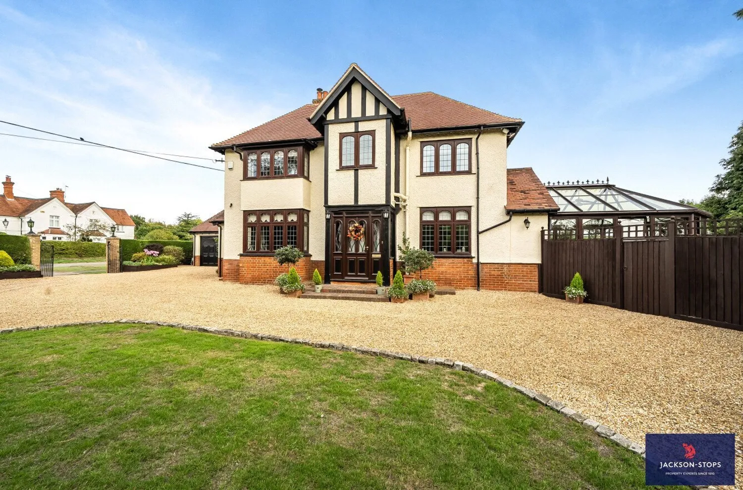 Watling Street, Little Brickhill, MK17 photo 29
