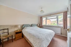 Brooklyn Close, Otterbourne, SO21 photo 9