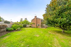 Brooklyn Close, Otterbourne, SO21 photo 12